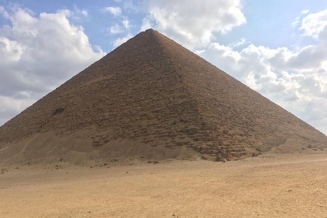Private pyramids tour to Giza pyramids Sphinx Dahshur Sakkara & Memphis - What $25 really covers