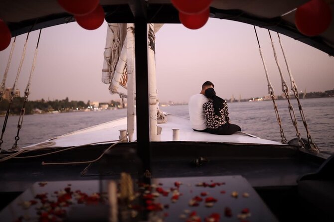 Private Romantic Dinner on the Nile - Dinner, music, photos, and decorations