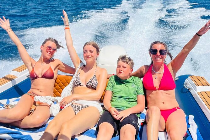 Private Speed Boat 4 Hours to White Island and Dolphin House - Chasing dolphins in their natural setting