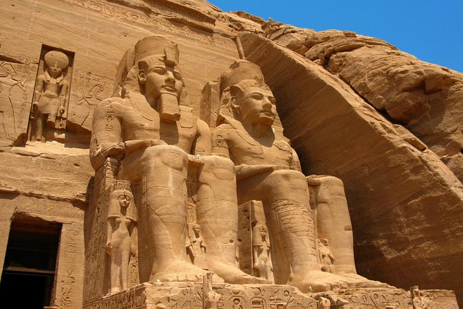 Private Tour: Abu Simbel by Minibus from Aswan - Choosing between a 4 a.m. start and a later departure