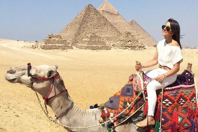 Private Tour: Day Trip to the Pyramids and Sphinx from Cairo - Meeting the Great Sphinx