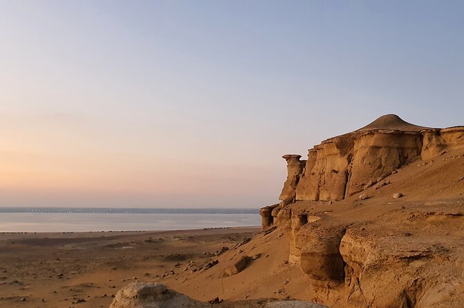 Private tour El Fayoum Oasis and Wadi Rayan waterfall from Cairo - Lunch and pottery in Tunis Village