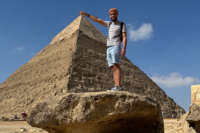 Private tour Giza Pyramids ,sphinx & camel ride all included - Lunch with a pyramid view