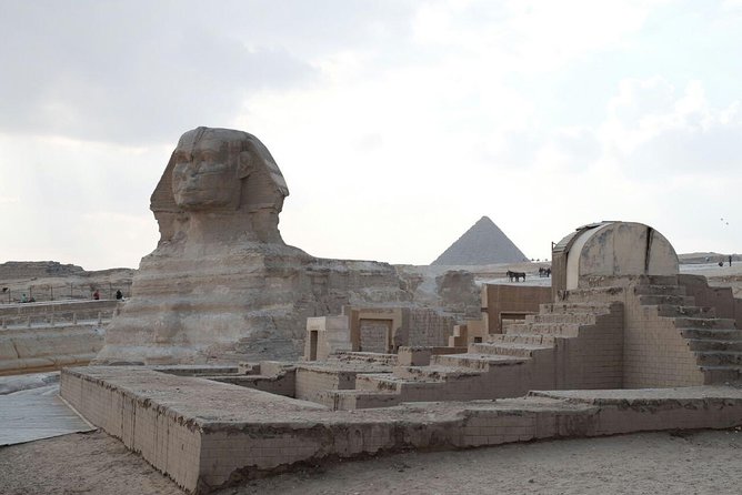 Private Tour Giza Pyramids,Sphinx, Sakkara ,Dahshur Pyramids,Lunch and Camel - Why this Cairo pyramid day works