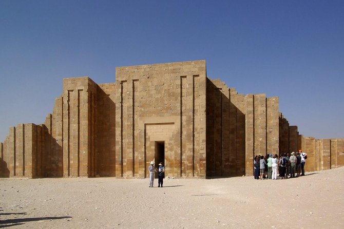 Private Tour: Pyramids of Giza Memphis Saqqara with Lunch - The Sphinx and its human face