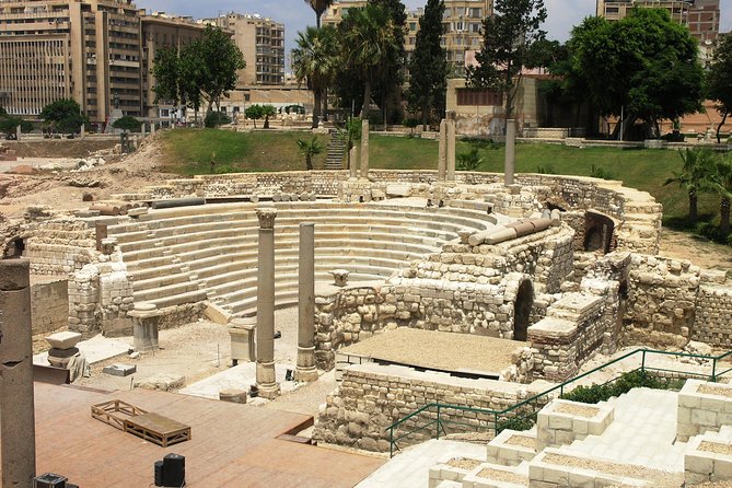Private tour to Alexandria from Giza with Lunch and Entrance fees - Descending into Kom el Shoqafa