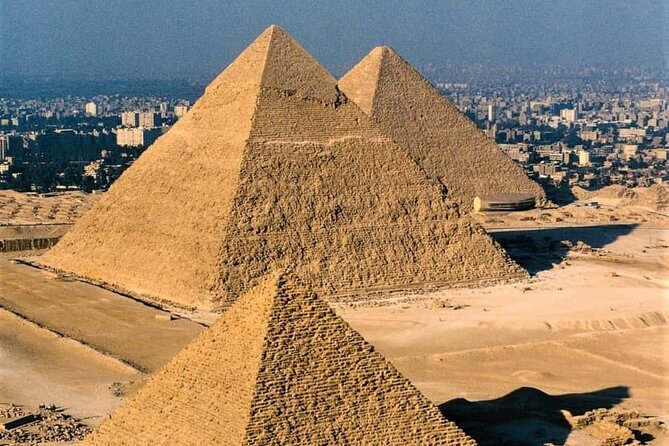 Private Tour to Giza Pyramids,Sphinx,Egyptian Museum&local lunch - Lunch with falafel or koshary