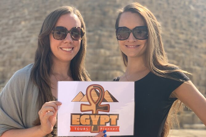 Private tour to Giza pyramids,sphinx,museum,market& lunch - One hour in Khan el-Khalili