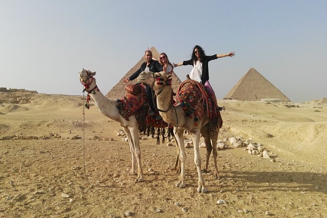 Private Tour to Giza Pyramids, Sphinx with Camel Ride and Lunch - Starting with the Great Pyramid of Khufu