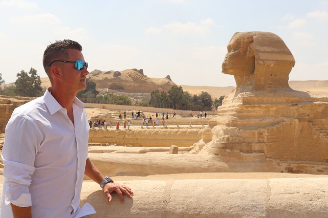 Private Tour to Giza Pyramids with professional Photographer - What the $52 price really covers