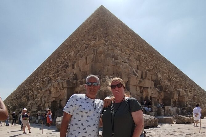 Private Tour To The Great Pyramids and Sphinx with lunch - The shopping stops deserve a clear conversation