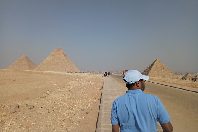 Private Tour to The Great Pyramids, Sphinx and Camel Ride - Meeting the Great Pyramid of Khufu