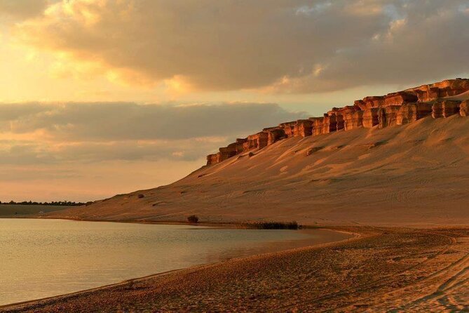 Private Tour to Whales Valley & Wadi El Rayan Waterfalls in El Fayoum from Cairo - Lunch and the practical side of a remote route