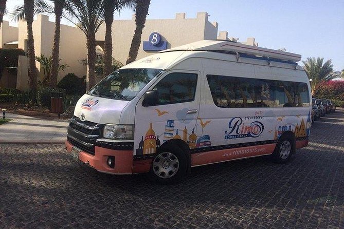 Private VAN Airport Transfer: Cairo Airport Transfer to anywhere in Cairo - Meeting your driver at Cairo International Airport
