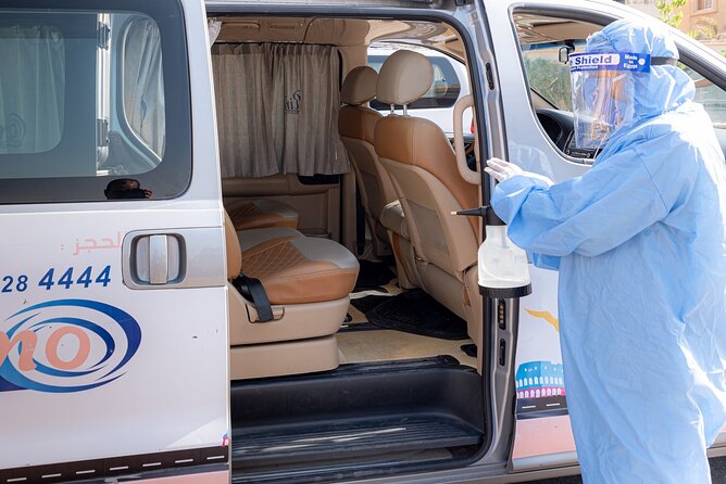 Private VAN Airport Transfer: Cairo Airport Transfer to anywhere in Cairo - The first stretch through Cairo traffic