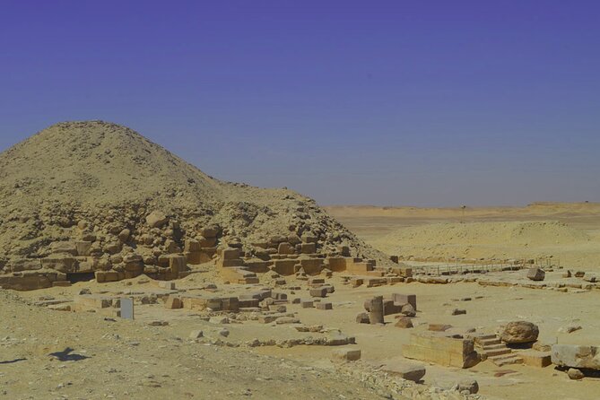 Pyramids of Egypt full day tour: Great Pyramids of Giza, Saqqara & Memphis - The Sphinx and Valley Temple in 40 minutes