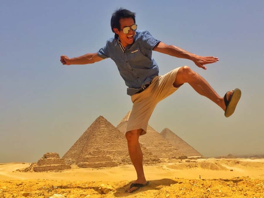 Pyramids of Giza: 1-Hour Quad Bike Desert Safari - The best views are away from the monuments