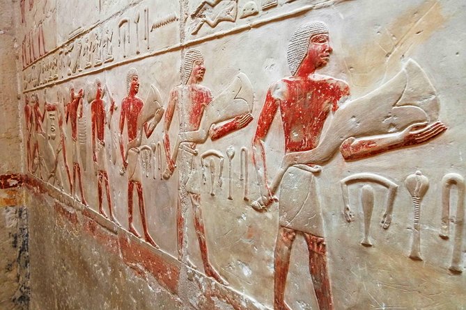 Pyramids of Giza & Saqqara complex - What the private guide changes