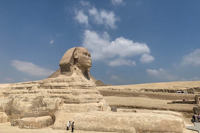 Pyramids tour to Giza, Sakkara and Dahshur - Lunch, water and what you still pay for