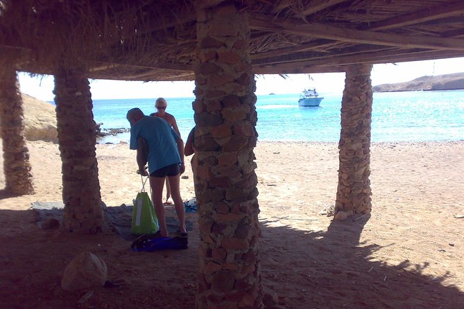 Ras Mohamed by Bus from Sharm elsheikh - The morning departure from Sharm El Sheikh
