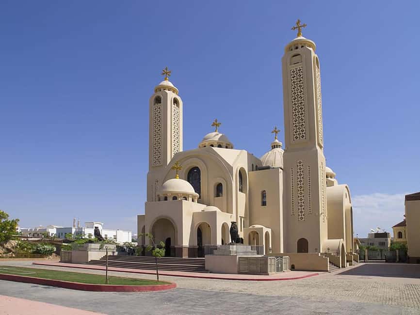 Sharm El-Sheikh: City Tour with Optional Seafood Meal - Transport, timing, and guide quality