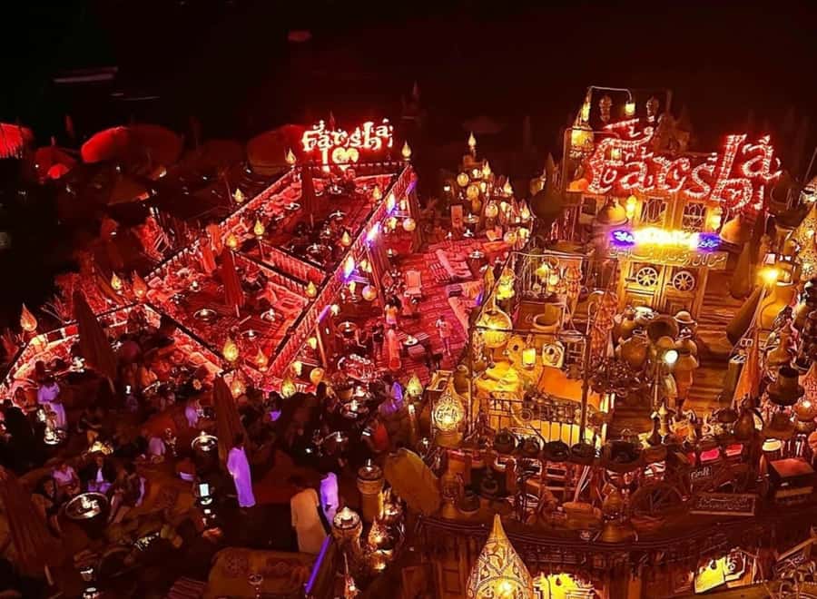 Sharm el Sheikh: Farsha Cafe & Soho Square Night Out Driver - Why the private car matters