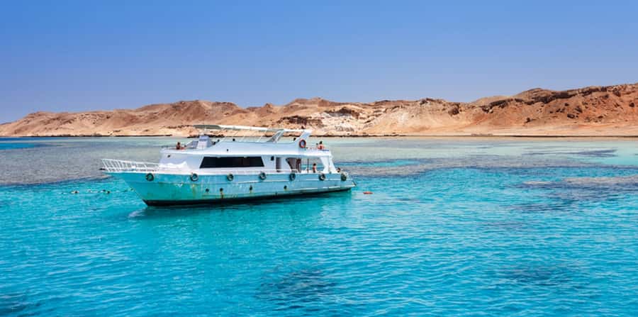 Sharm El Sheikh: Glass Bottom Boat Tour & Private Transfer - Sea conditions and communication