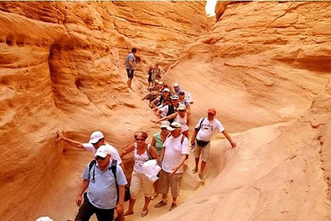Sharm El-Sheikh: Jeep Adventure to Blue Hole, Canyon & Dahab - Lunch in a Bedouin tent beside the sea