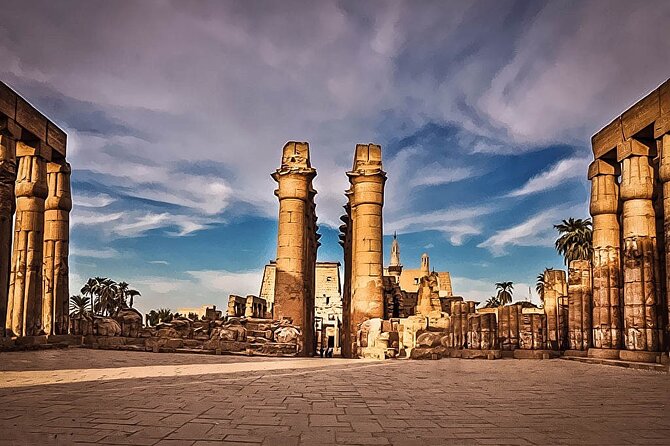 Small Group Tour from El Gouna to Luxor - Colossi of Memnon: a short stop with a big visual payoff