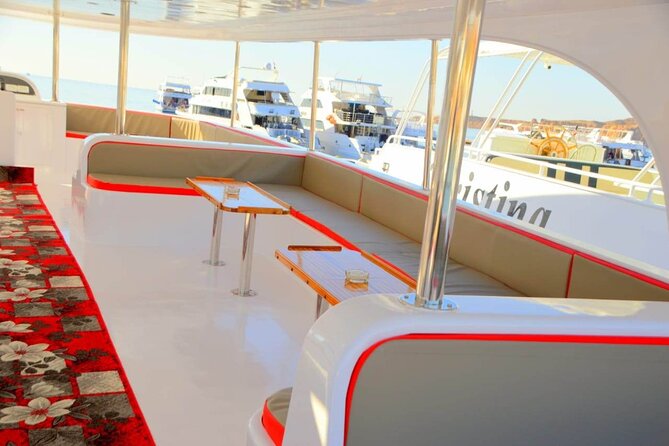 Snorkeling and Diving to Ras Mohamed And White Island by VIP Boat - White Island brings a change of pace
