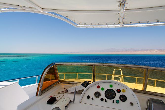 Sorkeling Trip to the White Island & Ras Mohammed - Lunch, drinks, and comfort between swims