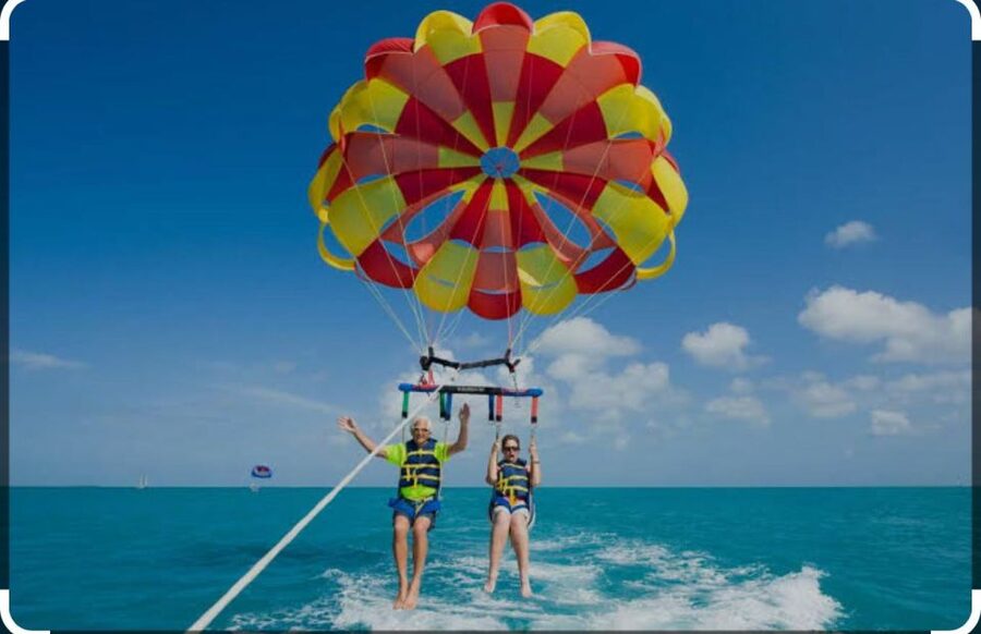 Speedboat,Parasailing, Snorkeling & Piece Of Paradise Island - A Red Sea day built around speed and sea time