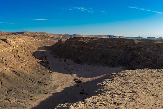 Sunset Luxury Experience to Dry Canyon Wadi Belli - Meeting a Bedouin Family