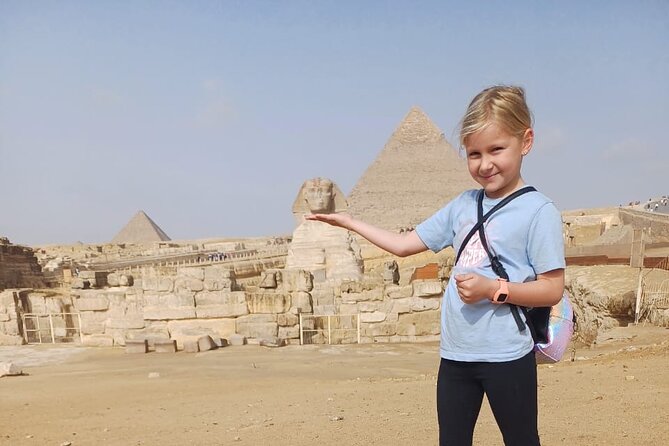 The Giza Pyramids, the Great Sphinx, and Local Lunch. - The guide makes the biggest difference
