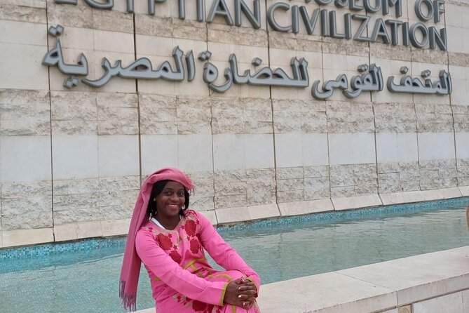 The Great Giza Pyramids and NMEC - A guide-led day with Michael Farouk
