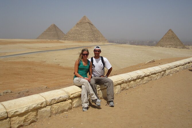 Top Attractions Tour in Giza Pyramids And Horse carriage With panoramic view - Seeing Giza from the plateau viewpoints