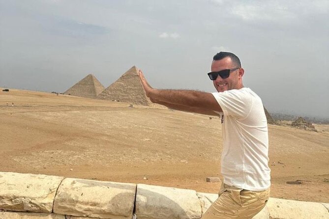 Tour to great pyramids of Giza, Sphinx & shopping tour with lunch - Valley Temple and the story of mummification