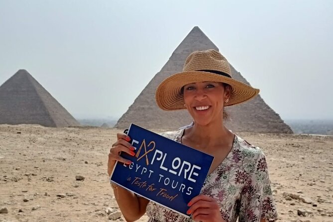 Unique tour to Giza pyramids, Egyptian museum & Khan El-Khalili - Moez Street and one hour at Khan El-Khalili