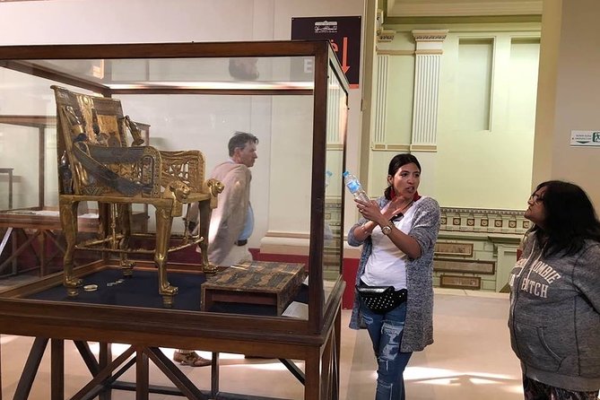 Vip Day Tour to Giza Pyramids, Sphinx, Gem Museum, and Lunch - Timing, transport, and private-tour value