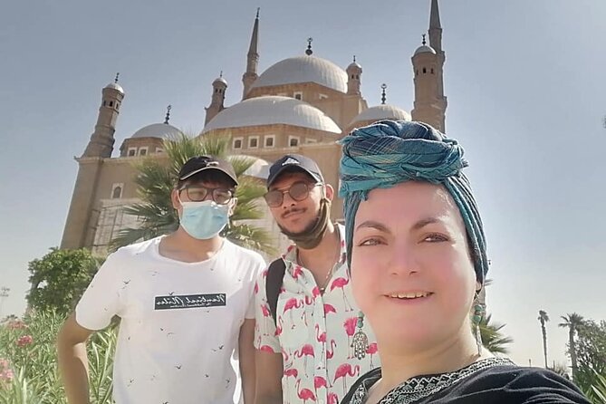 VIP Day Trip Coptic Orthodox Church and Islamic Cairo old mosques - Lunch, koshary, and what the price really covers