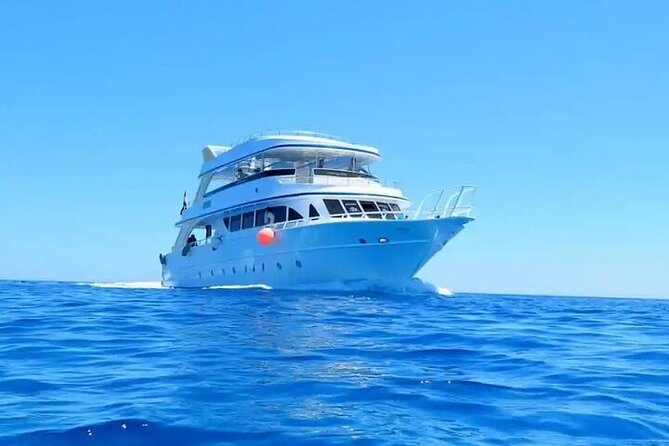 ViP Orange Bay Giftun Island Tour By Boat With Lunch in Hurghada - Lunch on board, with practical expectations