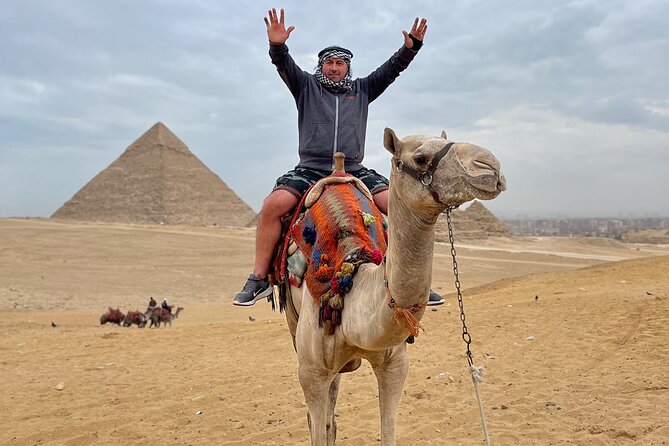 Vip Tour Giza pyramids, sphinx with Camel Ride and Vip lunch - Timing, crowds, and Friday visits