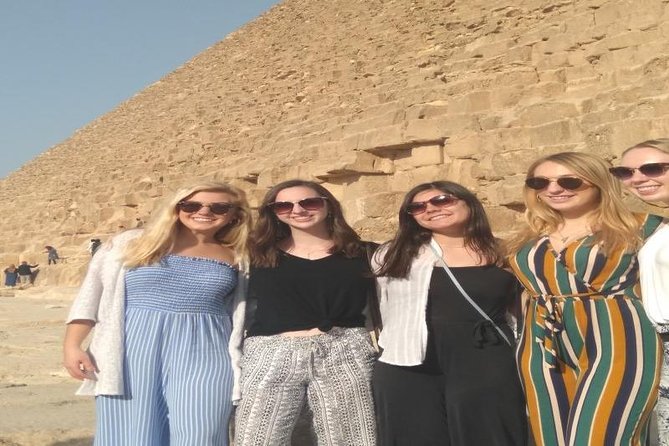 VIP Tour inside Giza Pyramids - Descending to the subterranean pit
