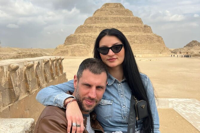 VIPTour Giza pyramids ,Saqqara step pyramids & Memphis Old City - Why this Cairo pyramid route works