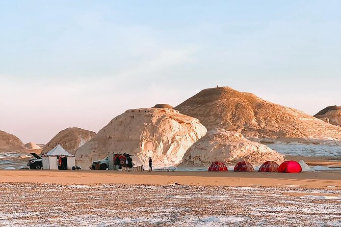White Desert Overnight Tour From Cairo - Mushroom Rock and the Old White Desert