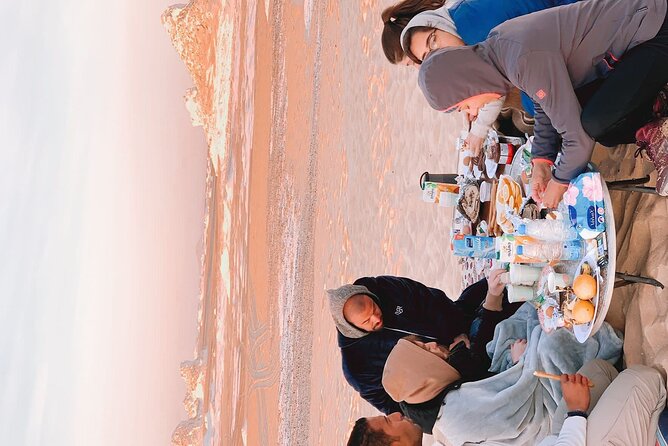 White Desert Overnight Tour From Cairo - What the $350 Price Really Buys