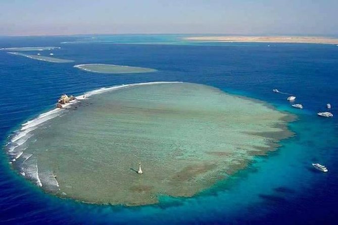 White Island & Ras Mohamed National Park Snorkeling Boat Trip - Sailing toward the national park