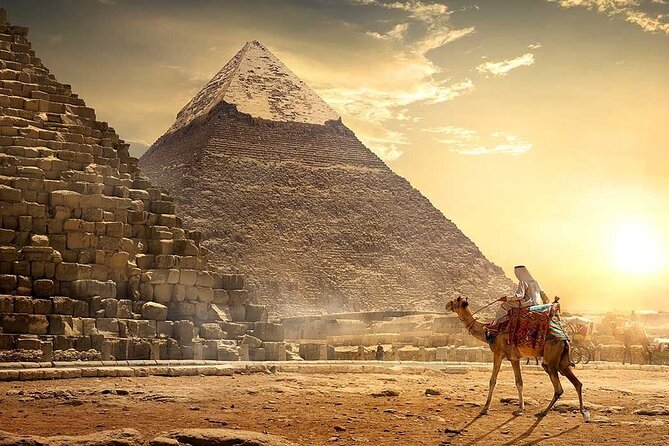 Wonderful Full Day Egyptian Museum and Great Pyramid - A practical lunch break in the middle