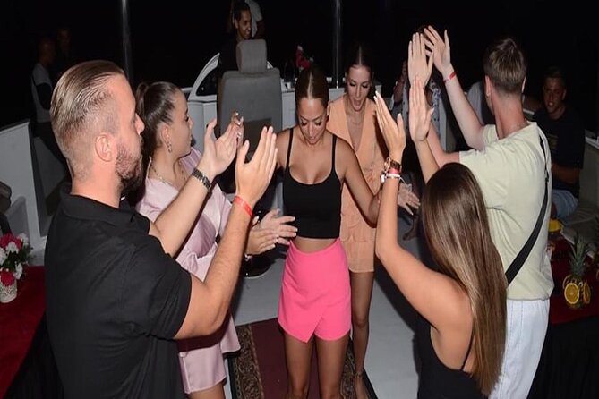 Yacht Cruise with Dinner & Oriental Show - Hotel pickup and boarding at 6 p.m.